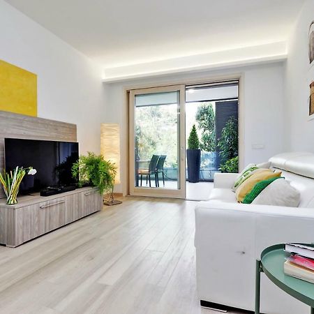 Green Terraced Apartment. 3 Stops From Colosseum Εξωτερικό φωτογραφία