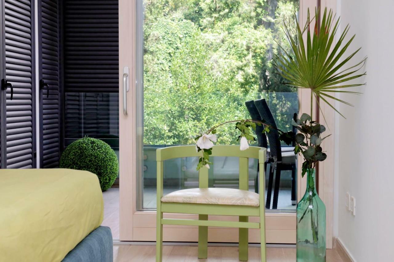 Green Terraced Apartment. 3 Stops From Colosseum Εξωτερικό φωτογραφία